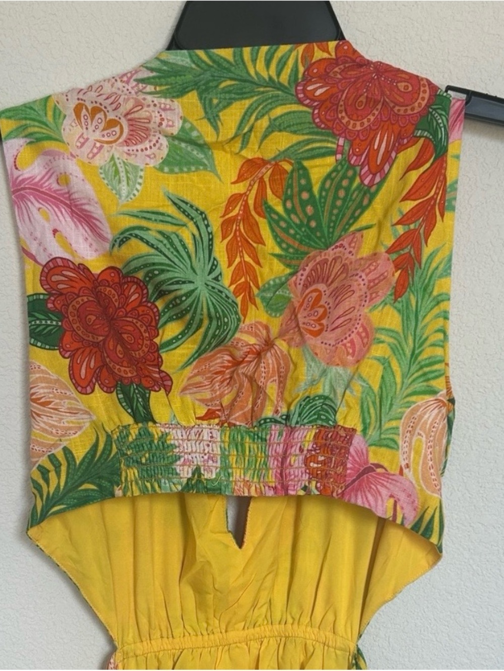 Petal & Pup Yellow Tropical Floral Dress with Open Back NWT - Picture 4 of 7